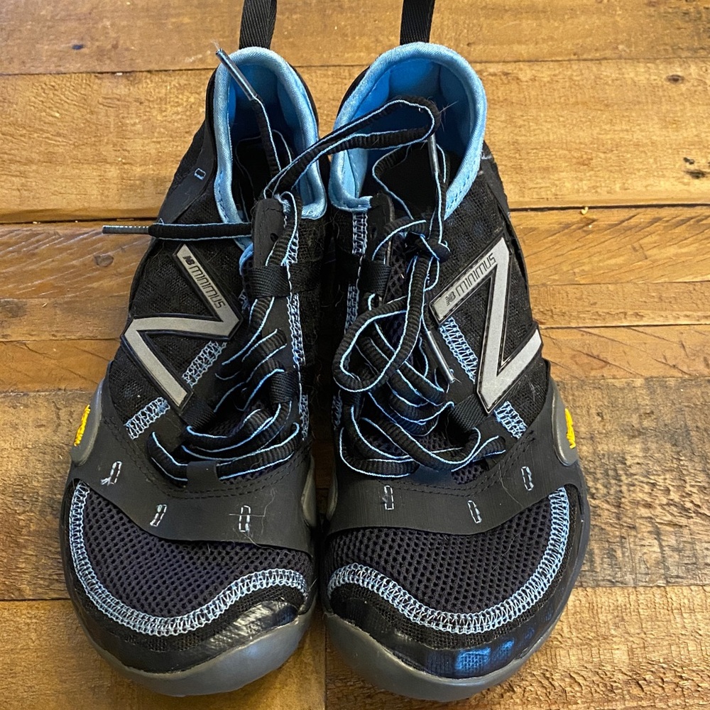 New Balance Black and Blue Women's Sneakers